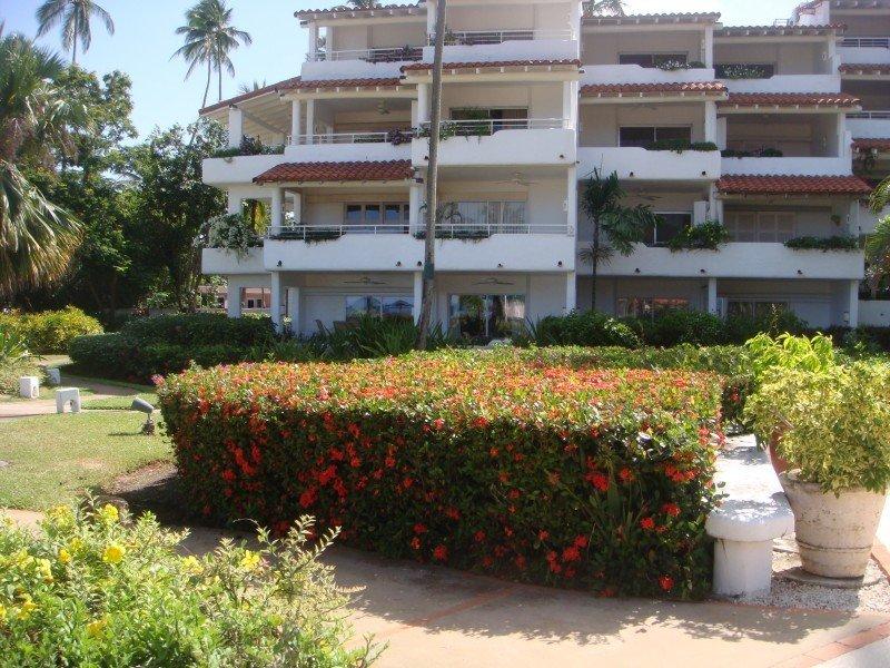 Glitter Bay Hotel Porters Екстериор снимка