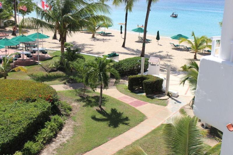 Glitter Bay Hotel Porters Екстериор снимка