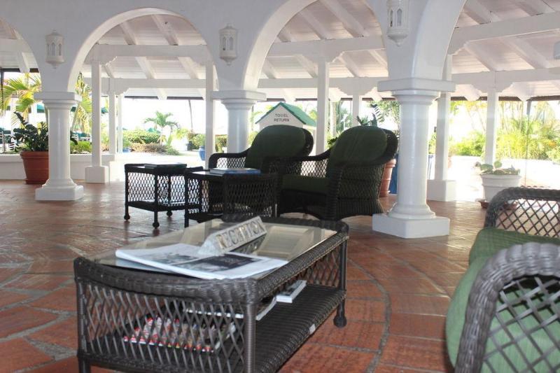 Glitter Bay Hotel Porters Екстериор снимка
